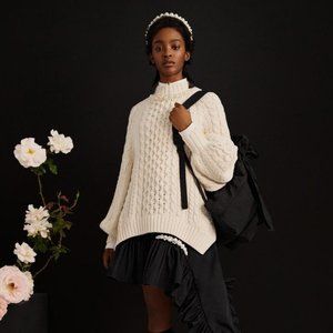NWOT Simone Rocha x H&M chunky knit sweater with pearls. Size S. Off white.